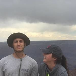 Meet your Posher, Bradley